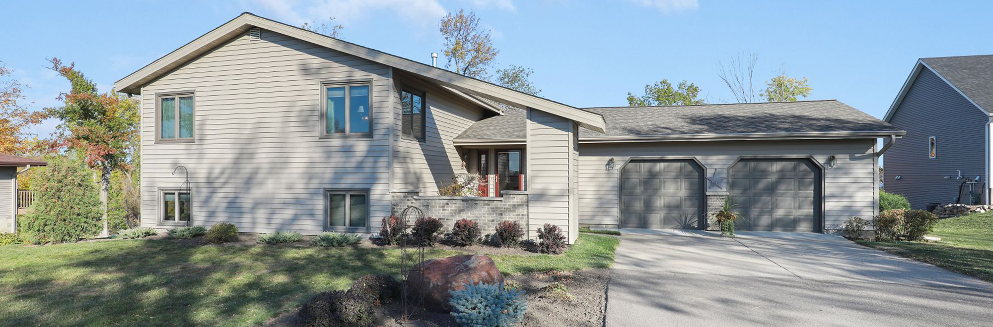 Single family home with new vinyl windows