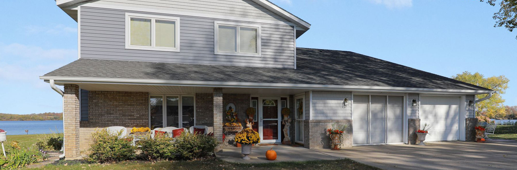 Single family home with new vinyl windows